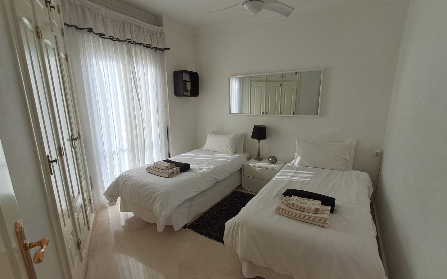 Jazmin - Bed 2 Twin or Double bed Jazmin - Bed 2 Twin or Double bed