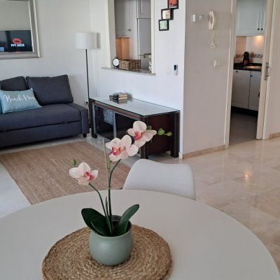 Jazmin - Lounge with dining table Jazmin - Lounge with dining table