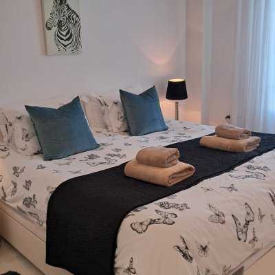 Jazmin - Master Superking Bed 1 Jazmin - Master Superking Bed 1