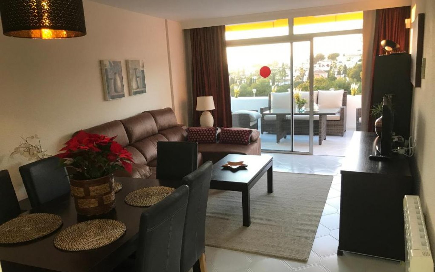 Miraflores Parque, 2 Bed 1 Bath