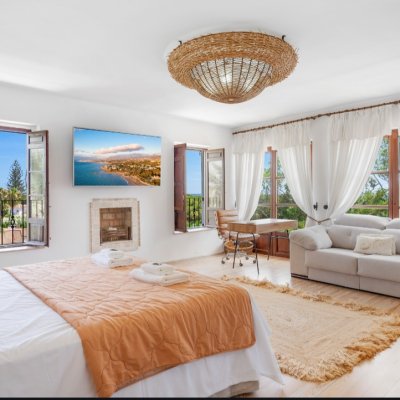 Master suite
