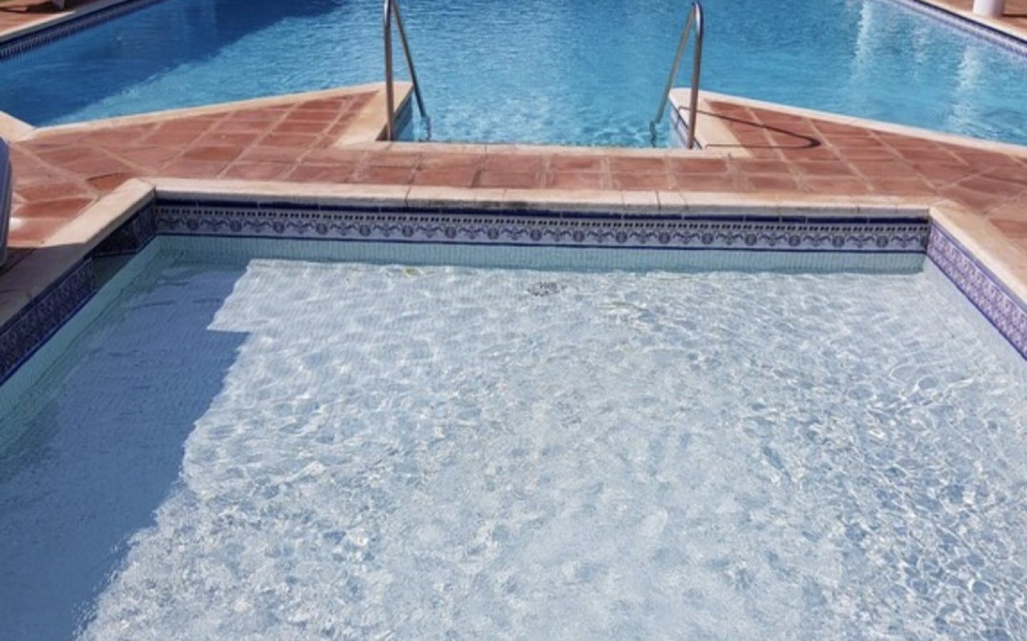 Duplex - Pool