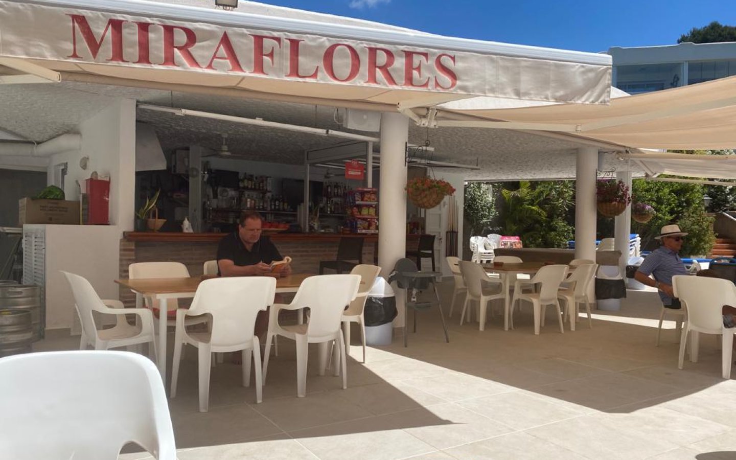 Jardin A - Pool cafe Jardin A - Pool cafe