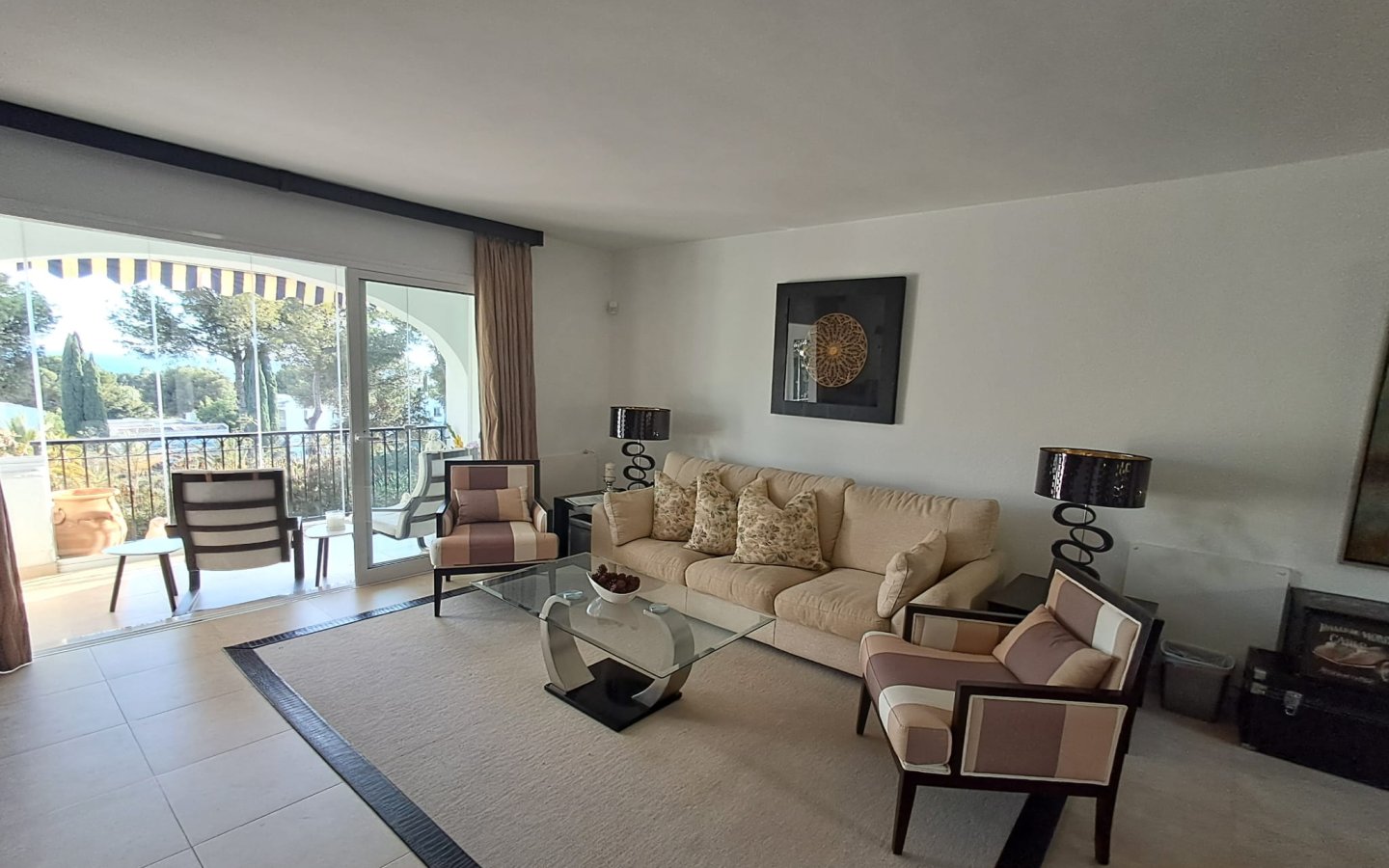 Jardin A - Lounge area Jardin A - Lounge area